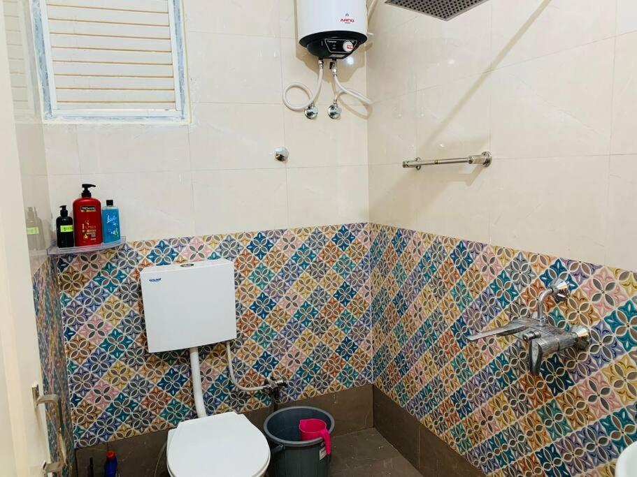 דירות ורנאסי Upre מראה חיצוני תמונה
